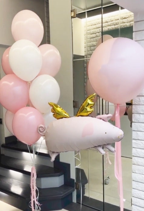 Awesome Flying Pig Balloon Set - Whimsical Decor for Baby Showers & Birthdays - Unique and Playful