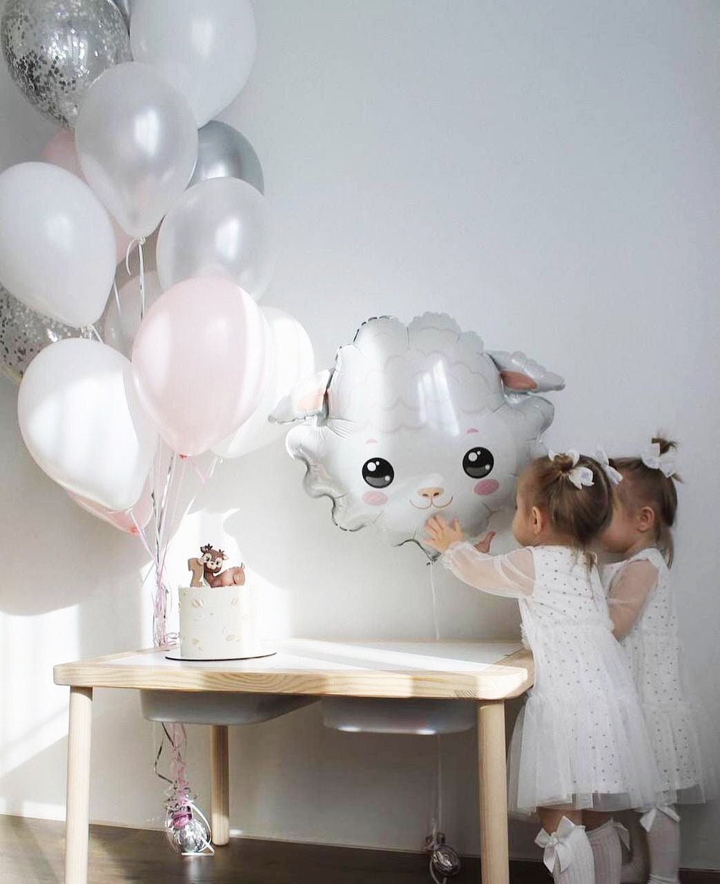 Charming Pastel Sheep Balloon Set for Birthday Party or Baby Shower - Gentle & Whimsical Decor