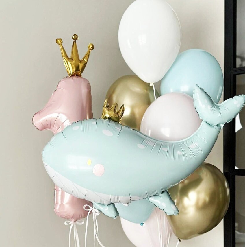 Elegant Whale Pink Balloons Set with Golden Crown - Chic Under-the-Sea Birthday Party Decor, Sophisticated and Playful Event Balloons